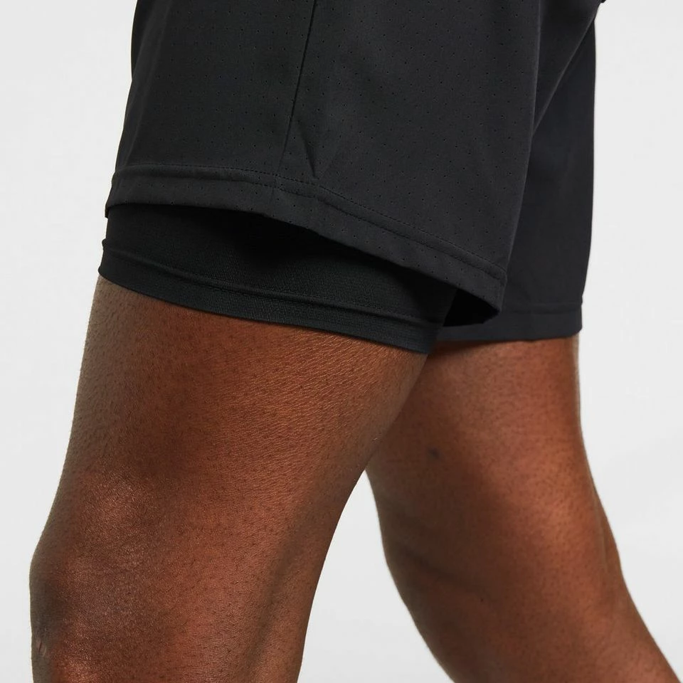 North Ridge Men's Flex 2 Layer 5" Shorts 5 North Ridge Men's Flex 2 Layer 5" Shorts - Image 5