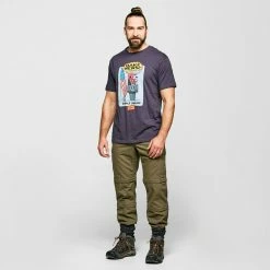 Weird Fish Men's 'Hake News' Artist T-Shirt -Men's Footwear shop go 348309 c