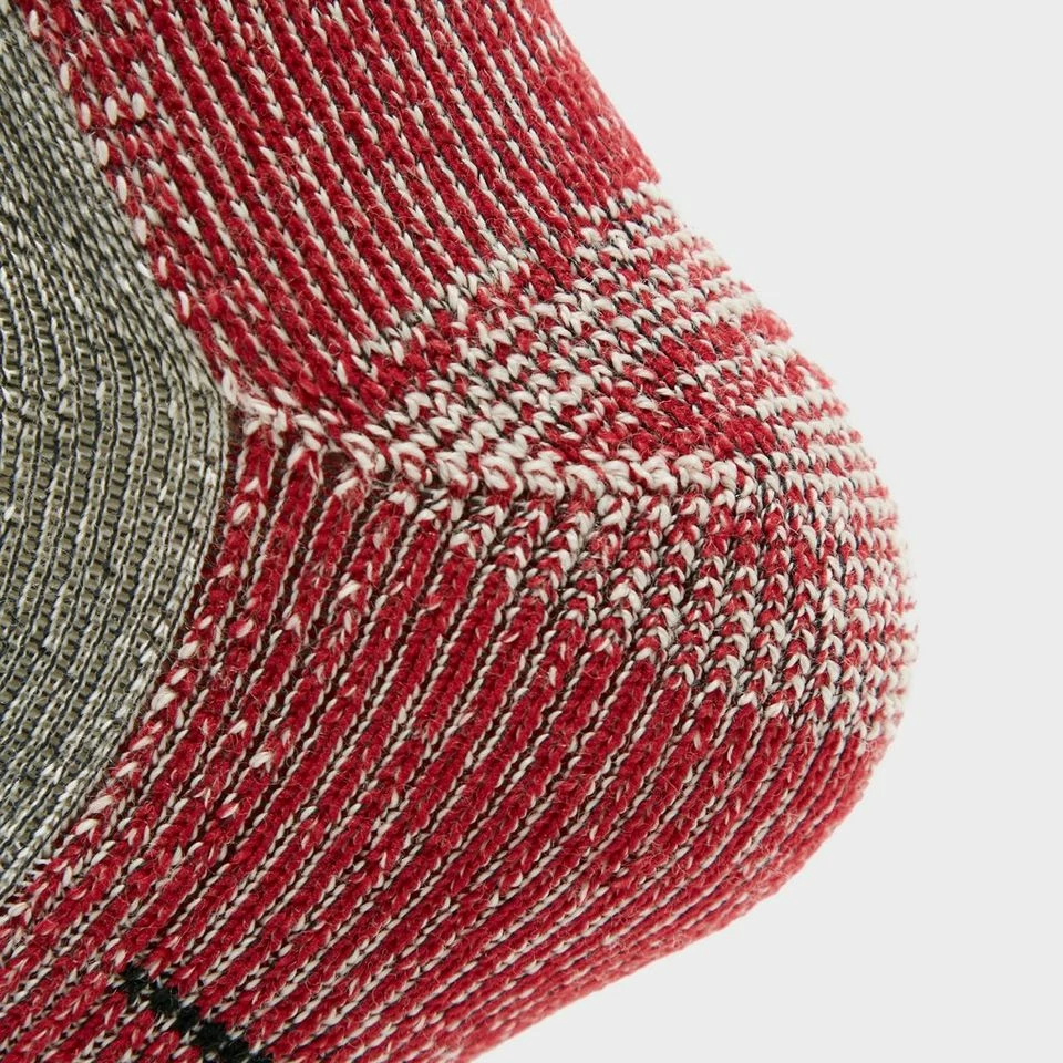 Smartwool Mountaineer Classic Edition Maximum Cushion Crew Socks 5 Smartwool Mountaineer Classic Edition Maximum Cushion Crew Socks - Image 5